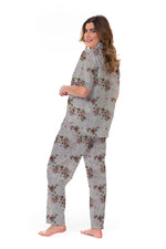 SUSY ROSAS GRIS